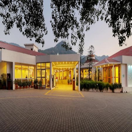 Timber Trail Base Resort - At The Foothills Of Adventure Parwanoo 外观 照片